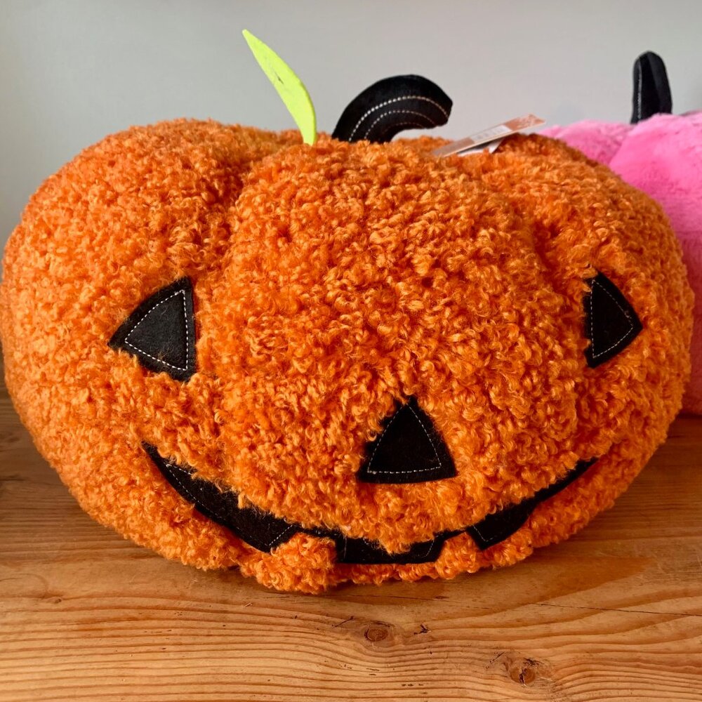 NEW The Farmhouse Orange Sherpa Fleece Pumpkin Jack o Lantern Pillow